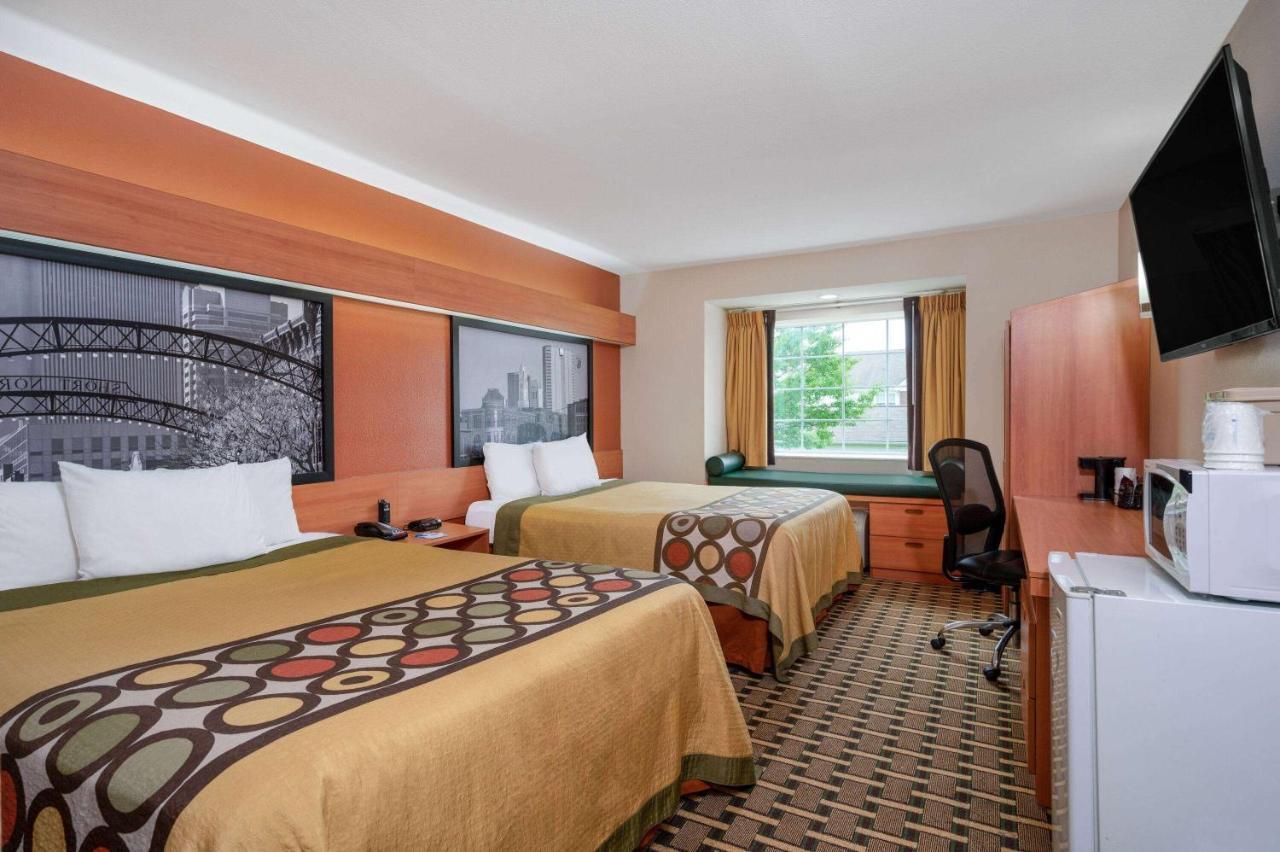 Hotel Super 8 By Wyndham Columbus West Esterno foto